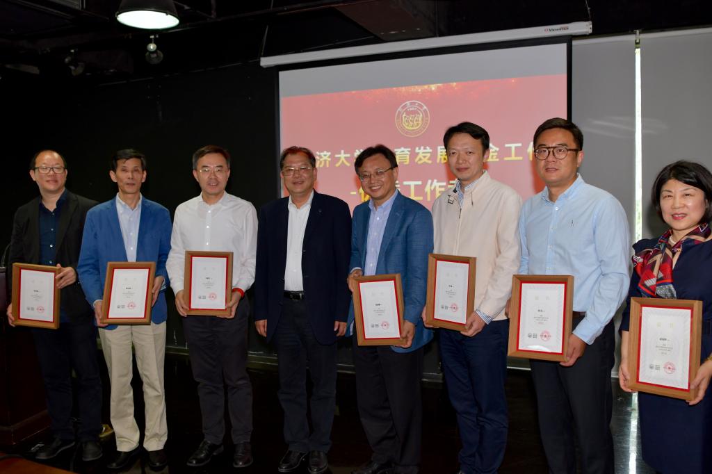 1575619657051066068.jpg 11739304DE9AA34C52B3476A438_2343609B_11F44.jpg