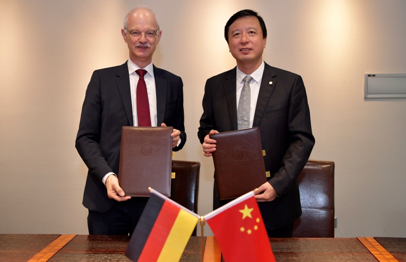 1575621647552069731.jpg 6FE20CED938703A3B6E5B4B3F40_E2553162_18124.jpg