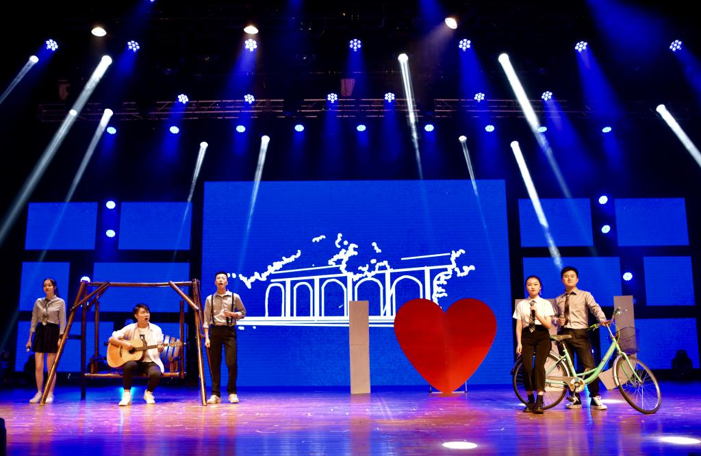 1575622421875005627.jpg 84AD0E8955B90650478A2EC0C20_560D380C_1884F.jpg