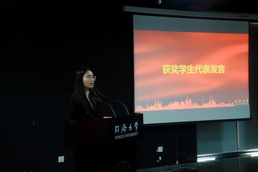 1577154370560091650.jpg 3.jpg